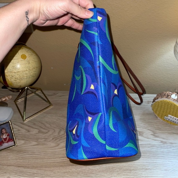 NWT Disney Dooney & Bourke Club 33 Le Salon Nouveau Tote - Picture 4 of 10